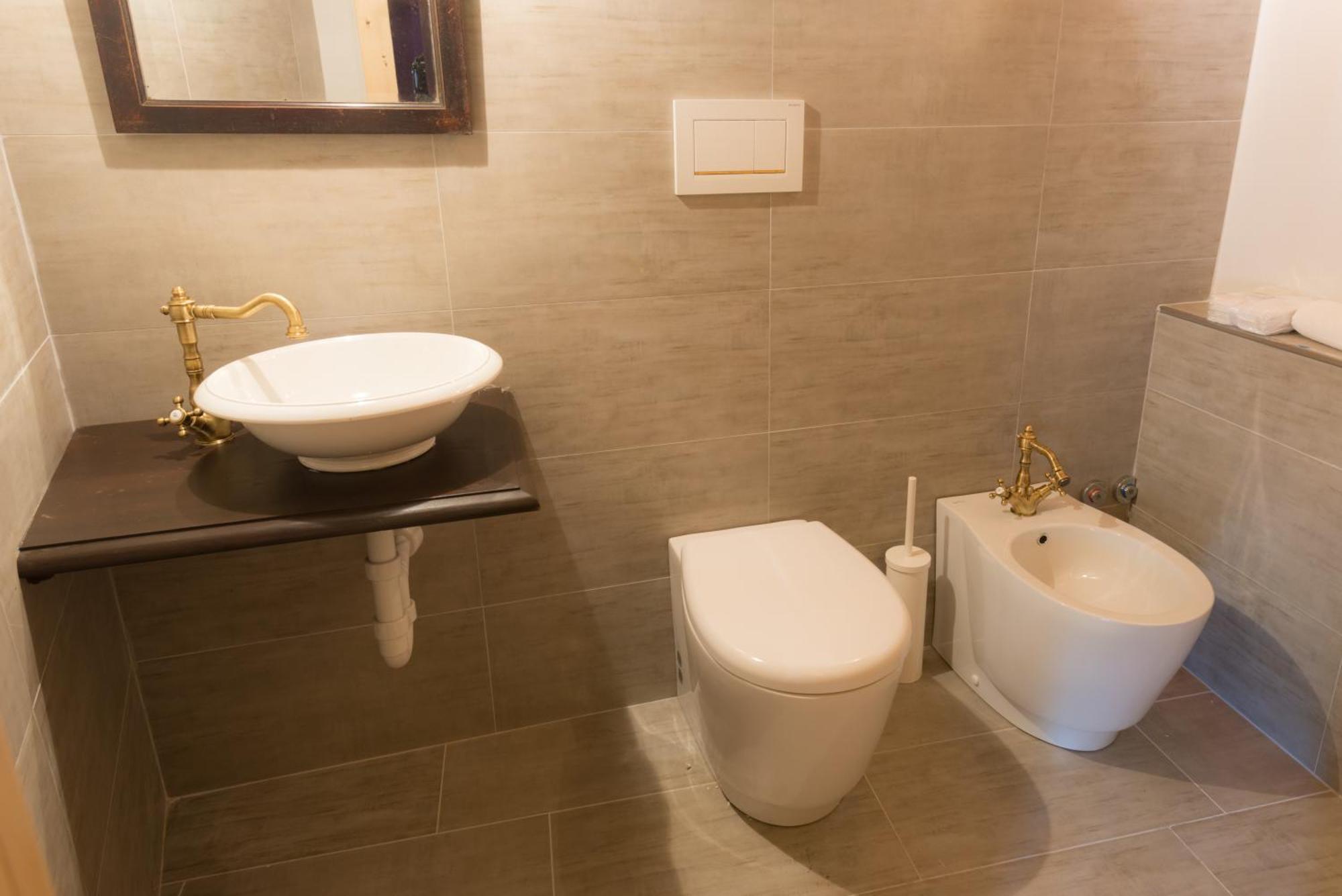 Quart De Lune - Boutique B&B Aosta Room photo